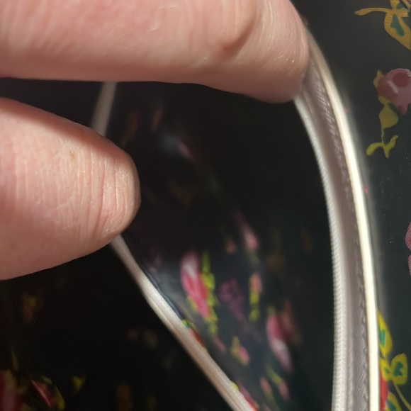 Beaty Johnson handheld purse - Picture 4 of 4